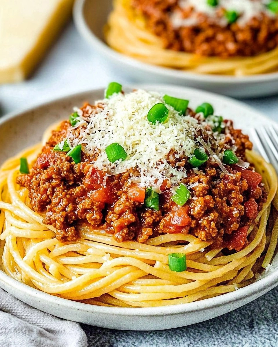 Classic-Spaghetti-Bolognese-Family-Favorite-Recipe